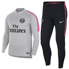 Hier findest du einen trainingsanzug für jede situation. Psg Paris Saint Germain Tech Trainingsanzug 2018 19 Nike Sportingplus Net