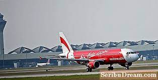 Air asia menjadi salah satu maskapai penerbangan yang telah dipercaya oleh masyarakat indonesia. 10 Syarikat Penerbangan Murah Yang Berpusat Di Asia Resipi Dan Perjalanan 2021