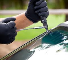 Is Replacing Your Rear Windshield The