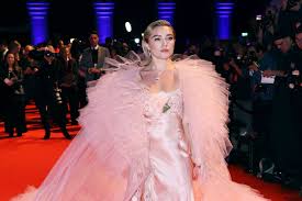 florence pugh turns heads in pink dress