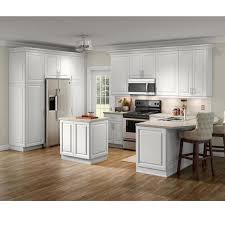 We provide tools, appliances, outdoor furniture, building materials to berlin, md residents. Hampton Bay Benton Assembled 27 6 In X 27 6 In X 34 5 In Lazy Susan Corner Base Cabinet In White Bt2835c Wh The Home Depot