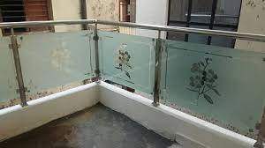 Floor Mounted Stainless Steel Glass