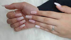 salons for acrylic nails in new town