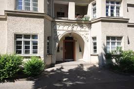 Finde 6 angebote für häuser zur miete in falkensee, havelland zu bestpreisen, die günstigsten immobilien zu miete ab € 1.590. Wohnung Kaufen Oder Mieten Immobilienmakler Berlin