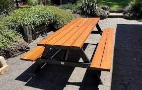 Traditional Style Vic Ash Picnic Table