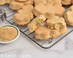 Christmas in slovakia is surrounded by traditions and superstitions, customs, and special foods. Slovak Ginger Cookies Zazvorniky Haniela S Recipes Cookie Cake Decorating Tutorials