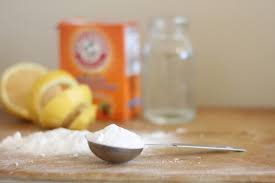 to clean with baking soda