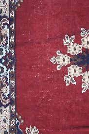 yarn red medallion fl area rug