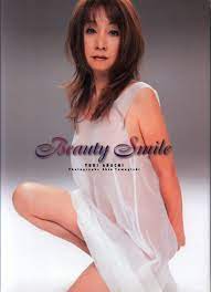 Yuri Adachi Beauty Smile | Mandarake Online Shop