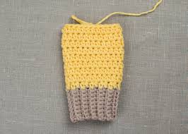 Free Pattern How To Crochet Baby Mittens Croby Patterns