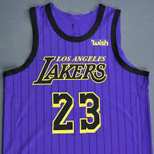 Rare los angles lakers black/purple hat sz 7 1/8 rare black and purple new era la lakers hat size 7 1/8 dual front with capital l and the la lakers symbol on the front lakers on the back nba jersey boston celtics kyrie irving number 11 jersey black and green nba other. Lebron James La Lakers 23 Yellow Black Purple Nba Basketball Jersey Ebay