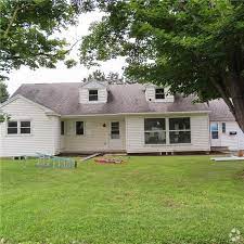 houses for in north syracuse ny
