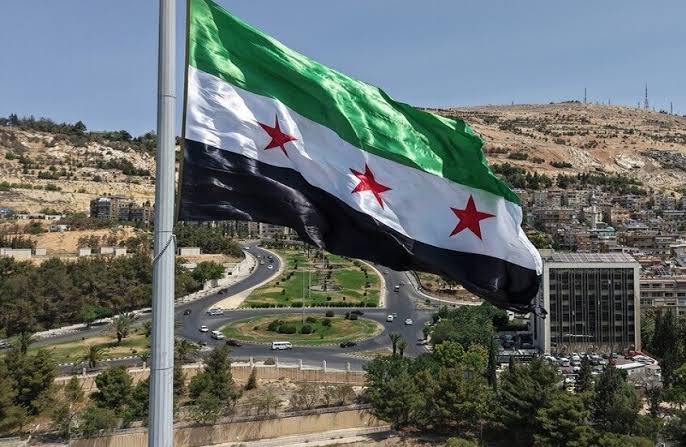 علم سوريا (إكس).