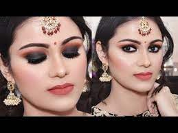 black smokey eye party makeup hindi