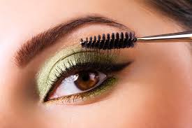 makeup tips to make hazel eyes pop