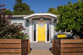 Although painting preferences may vary from home to home, there are still some basic rules to kept posters and paintings vastu. The Best Feng Shui Colors For A West Facing Front Door