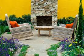 Start Planning Your Outdoor Fireplace