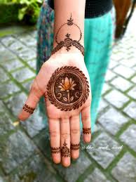 12 simple mehndi design that will wow