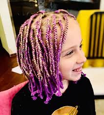 If your kid has short and fine hair, the box braids can really improve its appearance. 35 Gorgeous Box Braids For Kids In 2021 Hairstylecamp