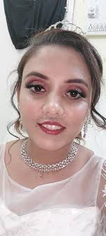 shraddha makeup artist