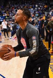 A new basketball season not only welcomes a constant stream of. Steph Curry Debuts New Hairstyle In Game Against 76ers Nba News Rumors Trades Stats Free Agency