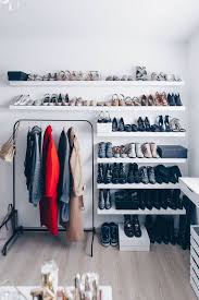 Organizing your clothes or any other items is now easier with a open drying rack at alibaba.com. 45 Stylish Minimalist Closet Design Ideas Digsdigs