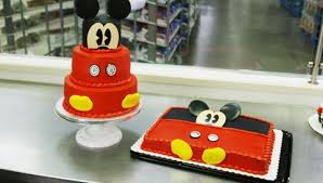 Birthday cakes from this line are the perfect way to mark the occasion. Sam S Club Is Selling Several Mickey Mouse Themed Cakes And Cupcakes For Mickey Mouse S 90th Birthday