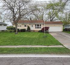1117 N Main St Clyde Oh 43410 Zillow