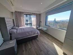 2 bedroom flat for in menlyn
