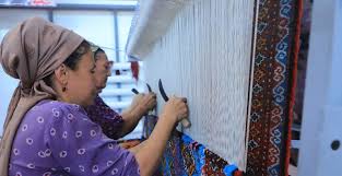 reviving carpet weaving in uzbekistan
