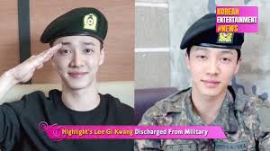 Zerochan has 19 lee gi kwang anime images, fanart, and many more in its gallery. Highlight S Lee Gi Kwang Discharged From Military Youtube