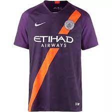 Man city neuheiten offizielle retro trikots verfügbare vintage trikots. Nike Manchester City 18 19 Cl Trikot Herren Night Purple Reflective Silv Im Online Shop Von Sportscheck Kaufen