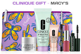 a free 7 piece clinique gift at macy s