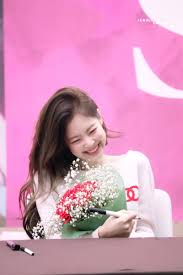 Jennie blackpink my favorite gummy smile. Cherryred A Twitter Hi Could U Help Spread This To Clean Jen Search On Twt Put Photo Gif As U Like Jennie Solo Jennie Blackpink Jennie Gummy Smile Jennie Beautiful Jennie Cute
