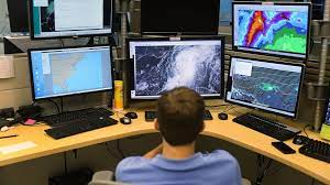 Official facebook page for the noaa nws national hurricane center. With Irma About To Slam Their Office National Hurricane Center Employees Stay To Work