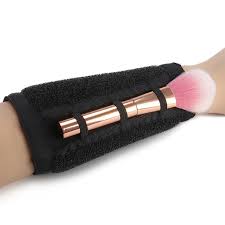 arm support makeup brush cleaner