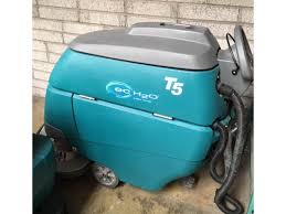 tennant t5 walk behind scrubber dryer