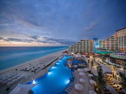 4 best party resorts in cancun to have