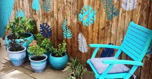 Fence Painting With Stencils
