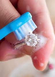 enement ring how to clean diamond ring