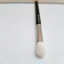 mac 217 blending brush full size