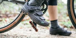 Do mountain bikers use clip in pedals?