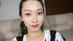 this korean makeup vlogger shows you