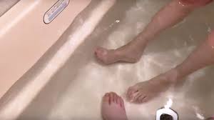 女子2人でお風呂でまったり入浴動画 - YouTube