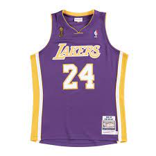 4.7 out of 5 stars 28. Buy Kobe Bryant La Lakers 08 09 Authentic Purple Jersey 24segons