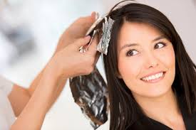Pewarna rambut, dilengkapi dengan conditioner, melembabkan dan melindungi warna rambut, warna tahan lama, ekonomis dan dapat digunakan untuk menutup uban, 100gr. Pilihan Warna Cat Rambut Yang Tepat Untuk Tutupi Uban