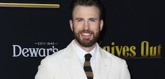 People are just finding out chris evans is covered in tattoos after he posted a video doing a backflip chris evans has become somewhat of a viral legend lately. Chris Evans Fans Freak Out After He Reveals Chest Tattoo In Bed On Instagram