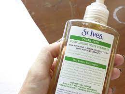 st ives moisturizing olive cleanser