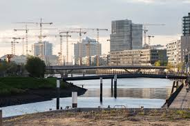 Nur 800 meter vom rathaus entfernt wird die innenstadt um 40% erweitert. Hafencity Hamburg Gmbh Linkedin