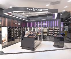 mac adds beauty at bahrain airport duty